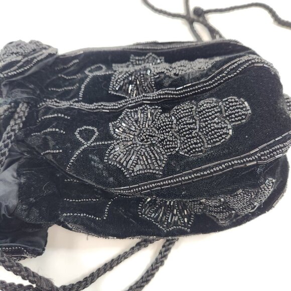 Vintage Black Beaded Pouch Handbag with Tassel - Picture 5 of 11